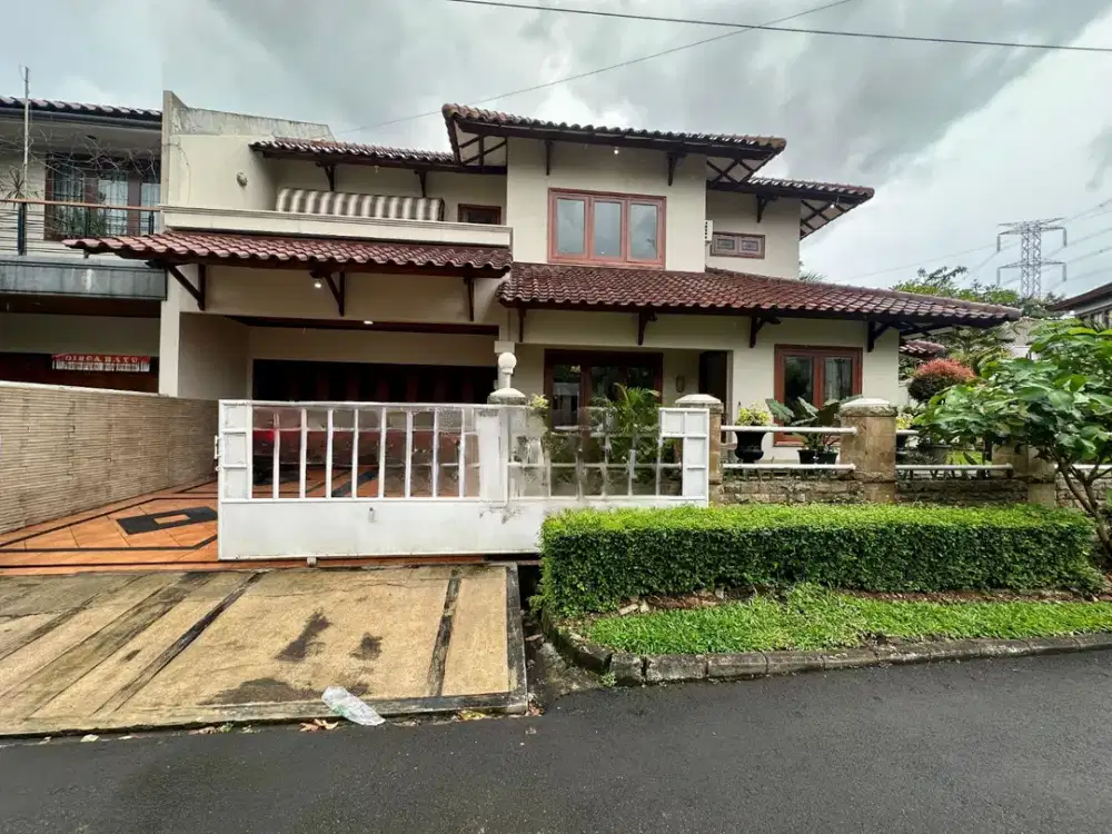 Disewakan Rumah Siap Huni Luas 425 Sangat Terawat, Lingkungan Nyaman di Kasturi Bintaro Sektor 9, Tangerang Selatan (Im)