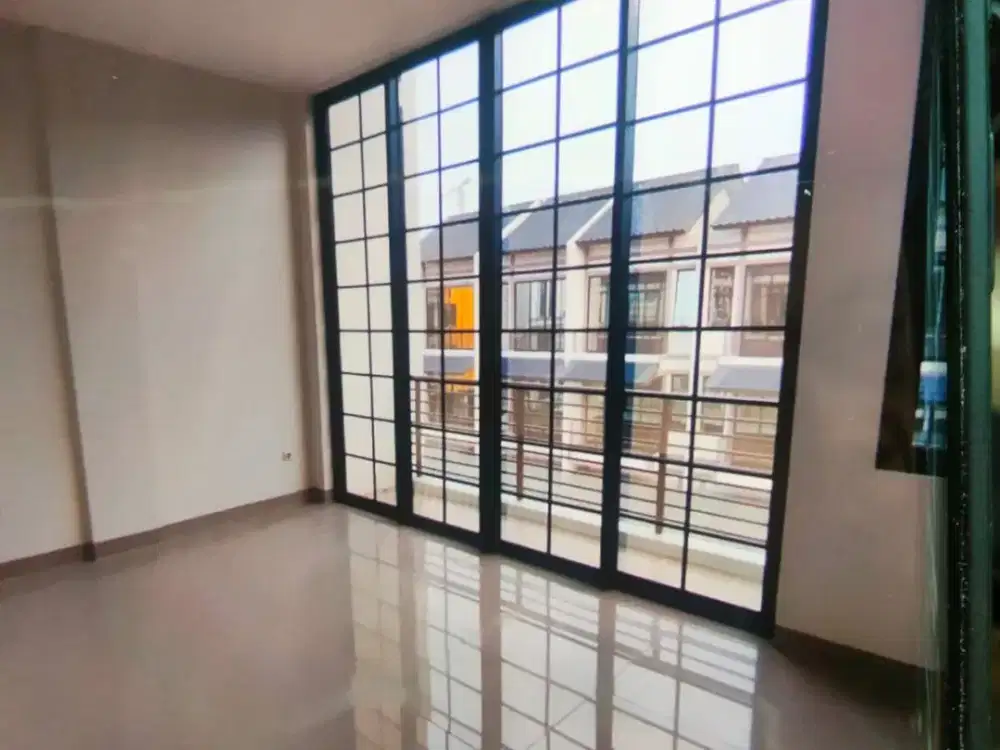 JUAL/SEWA Ruko 3 lantai Soho sedayu city kelapa gading