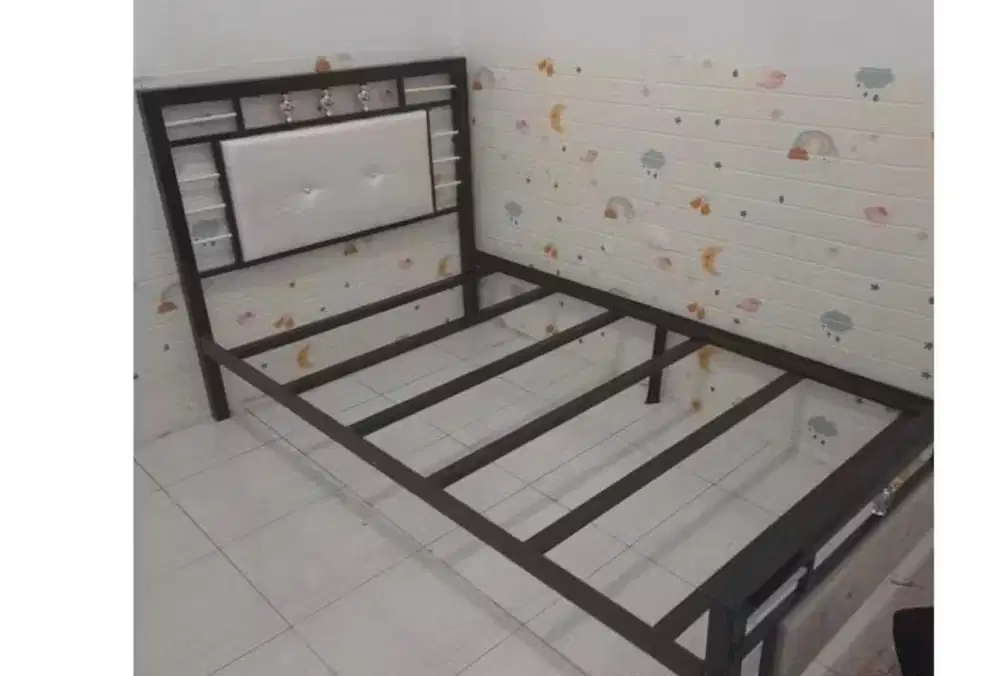 Dipan Besi Atas Bawah Ukuran 120x200