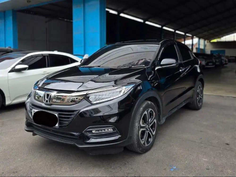 (TDP 32 JUTA) Honda HRV 1.5 SE CVT 2019