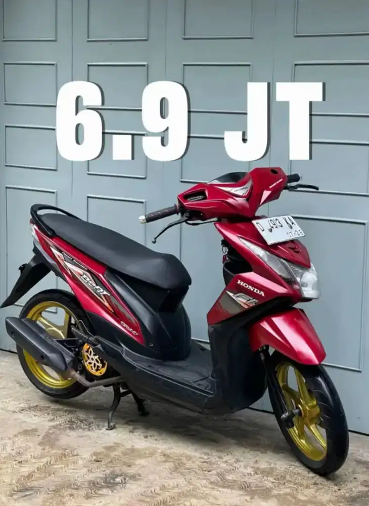 Di jual motor beat tahun 2013, bisa nego tipis Yang minat langsung wa