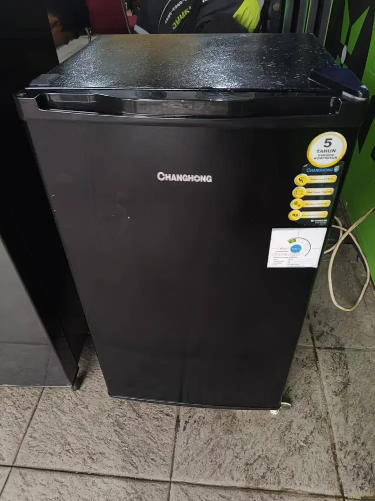 Kulkas Kos Mini Changhong - Dingin Maksimal, Normal + Free Antar