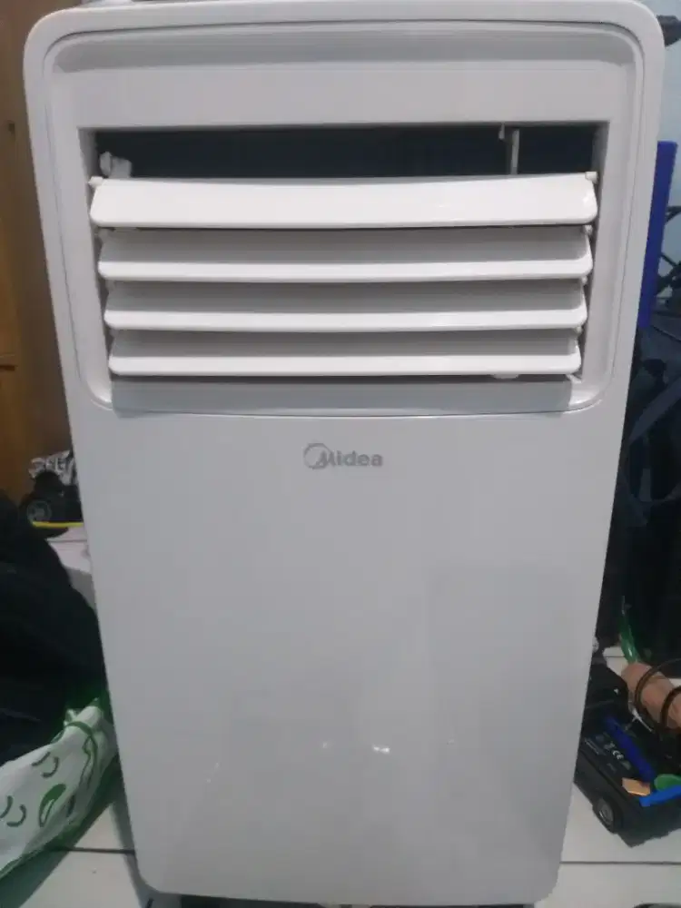 Ac portable midea 0.5 pk