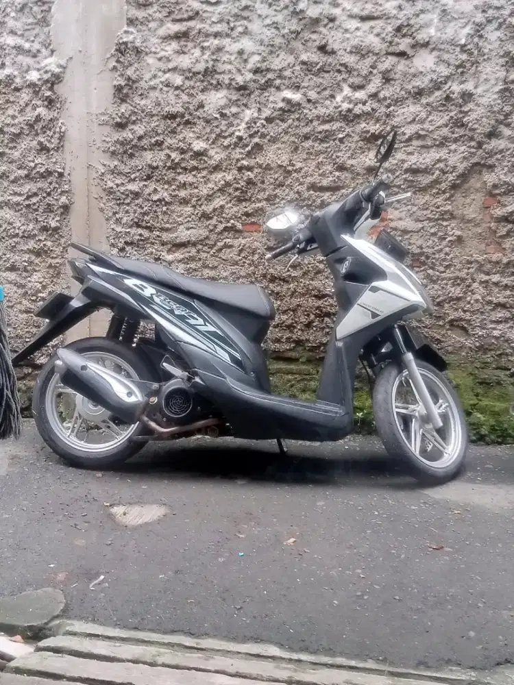 Honda beat pop 2014