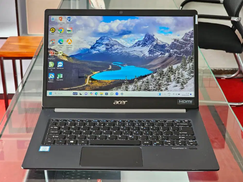 ACER Travelmate X514-51T intel Core i5 Gen 8 Ram 8 GB SSD 256 GB Touch