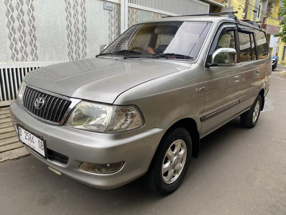 Toyota Kijang LGX 2.0 MT th 2003