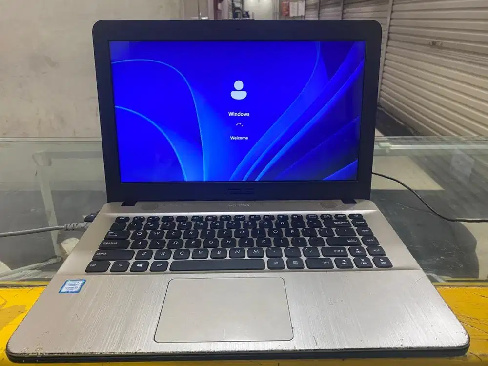 Laptop Asus x441u