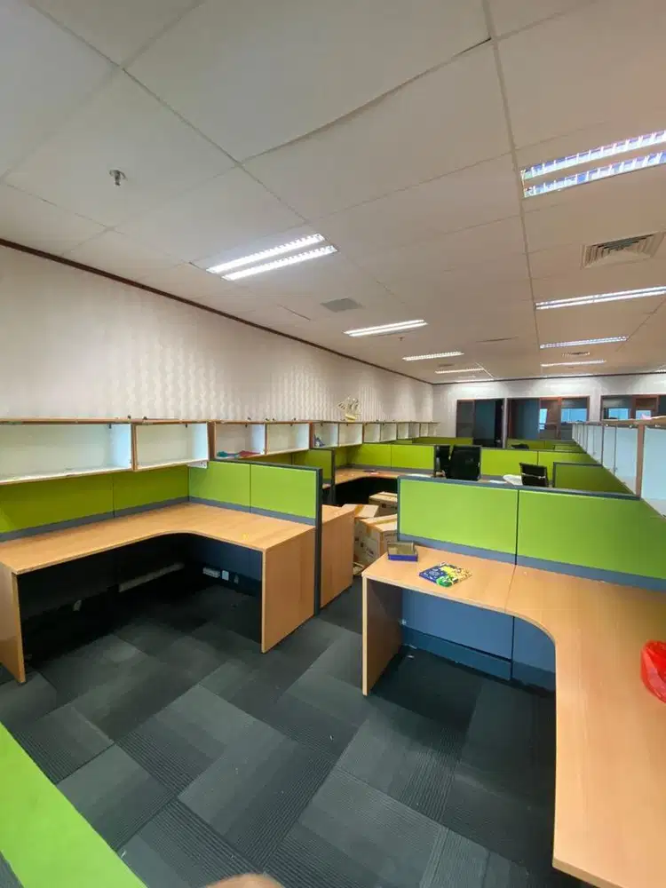 Cubicle Meja Kantor