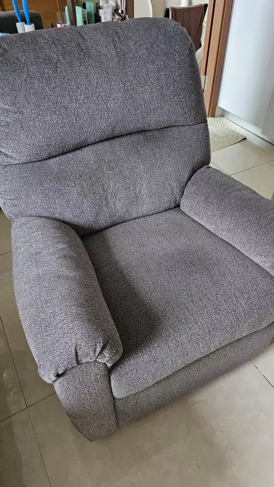 Sofa Kursi Reclainer