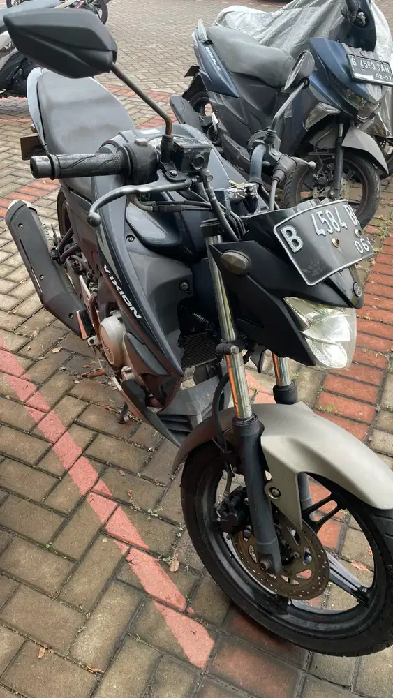 JUAL CEPAT SERIUS - YAMAHA VIXION 2017 JAKBAR
