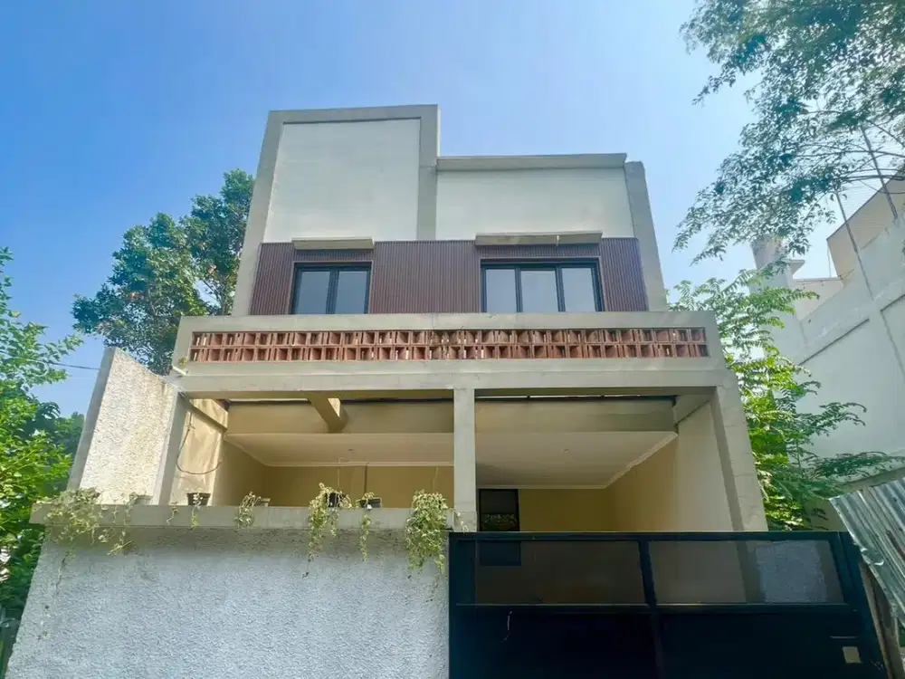 DIJUAL CEPAT RUMAH CANTIK KAWASAN LEBAK BULUS