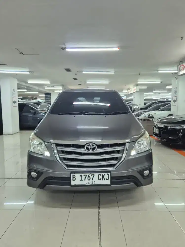 Toyota innova diesel G matik 2014 (km 82rb) tgn 1 pribadi