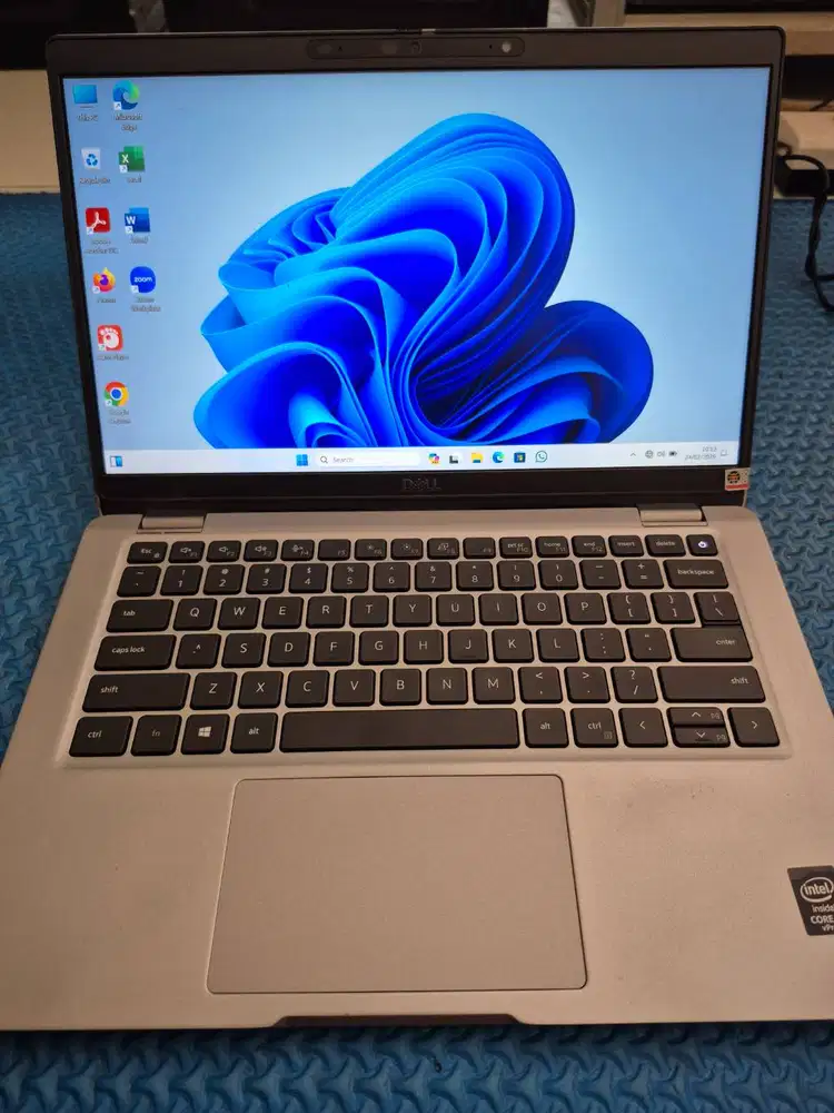 LAPTOP DELL Latitude 5320