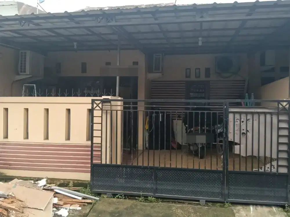 Rumah Strategis di Kota Harapan Indah - Jl. Salak Sudah SHM | Hanya 700 Juta! (028)