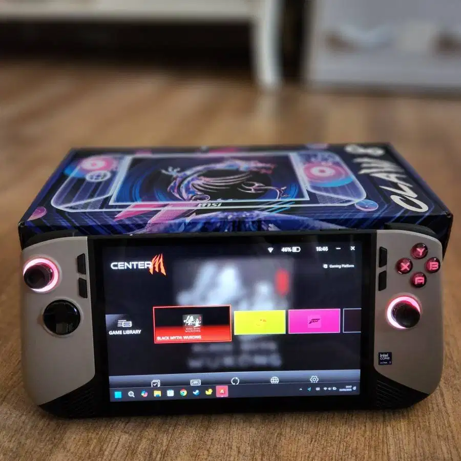 MSI Claw 8 AI+ mulus like new..