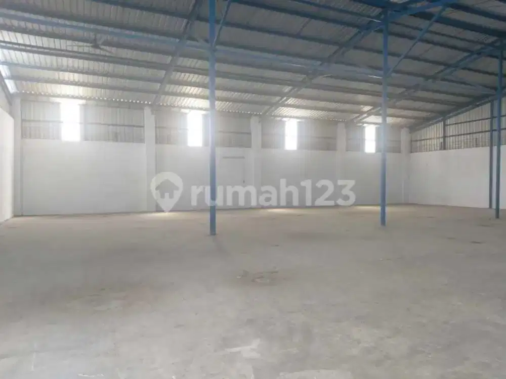 Disewakan Gudang Siap Huni, Zona Kuning Lokasi Strategis Jaten, Karanganyar Luas 654m2