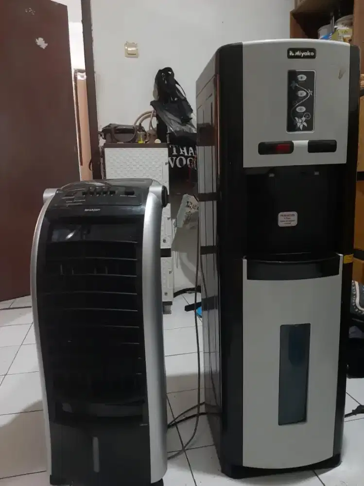 Dispenser hot dan cold