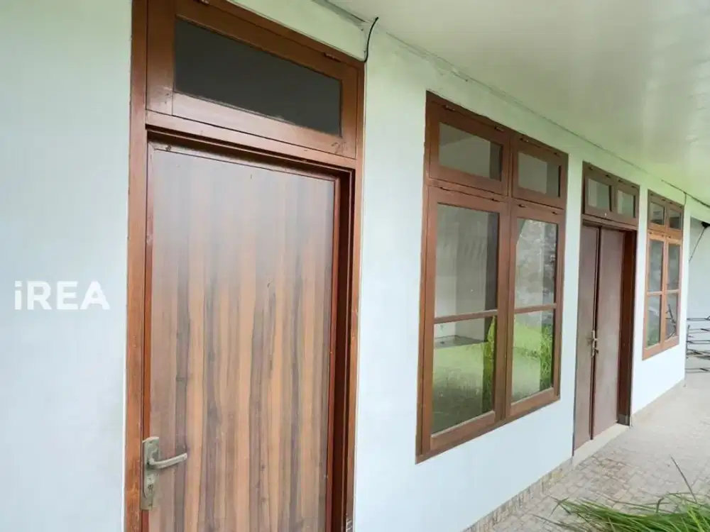 DIJUAL RUMAH DI JAJAR, LAWEYAN, SURAKARTA