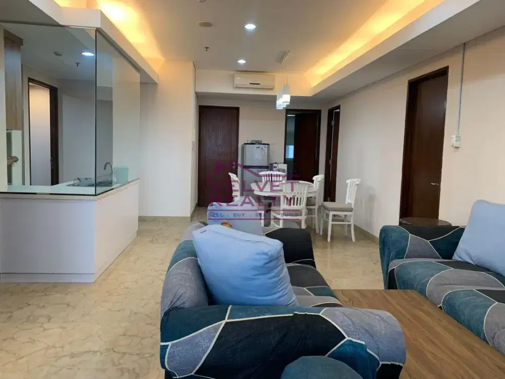 Disewakan Apartemen Royale Springhill Kemayoran 3BR Luas 196m2 #VR1163
