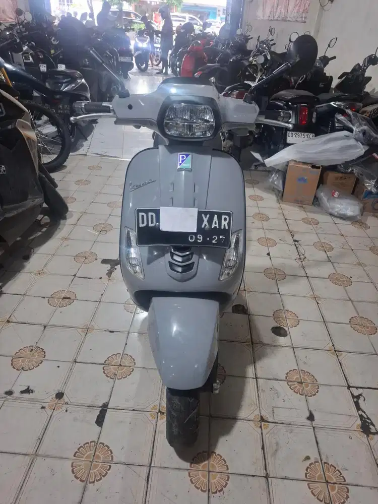 VESPA S IGET 125cc 2022 Abu-Abu