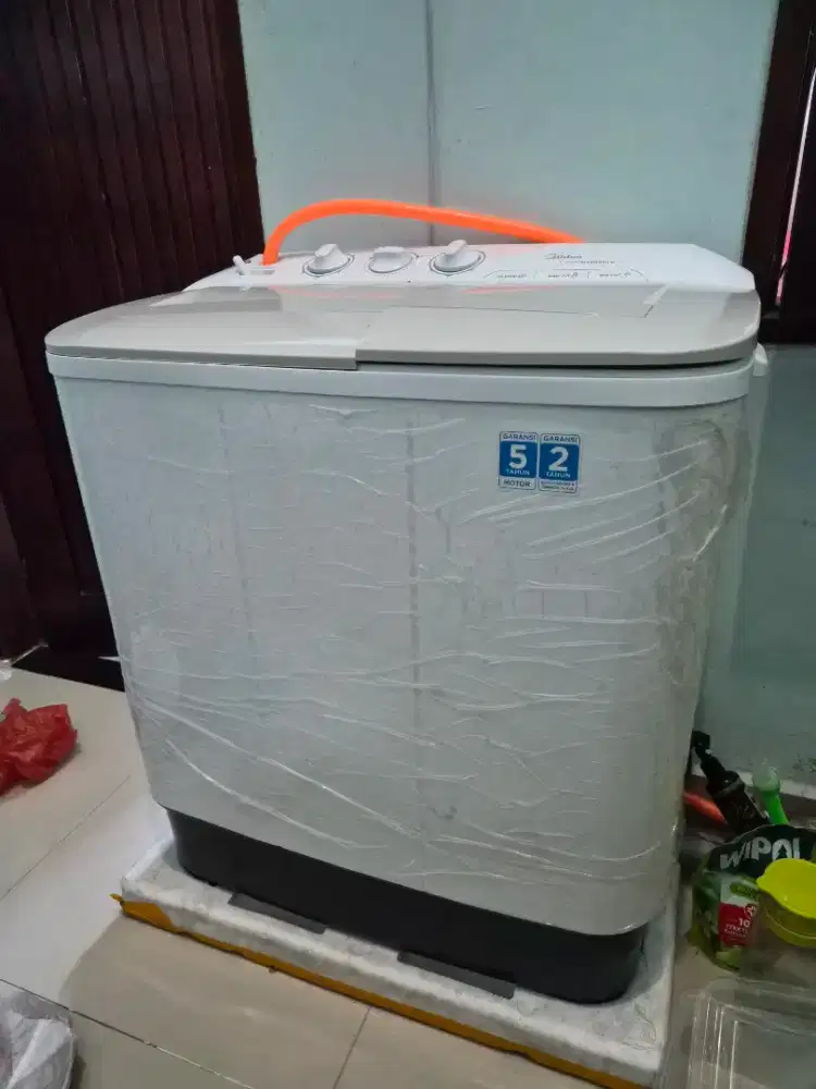 Mesin cuci midea 2 tabung
