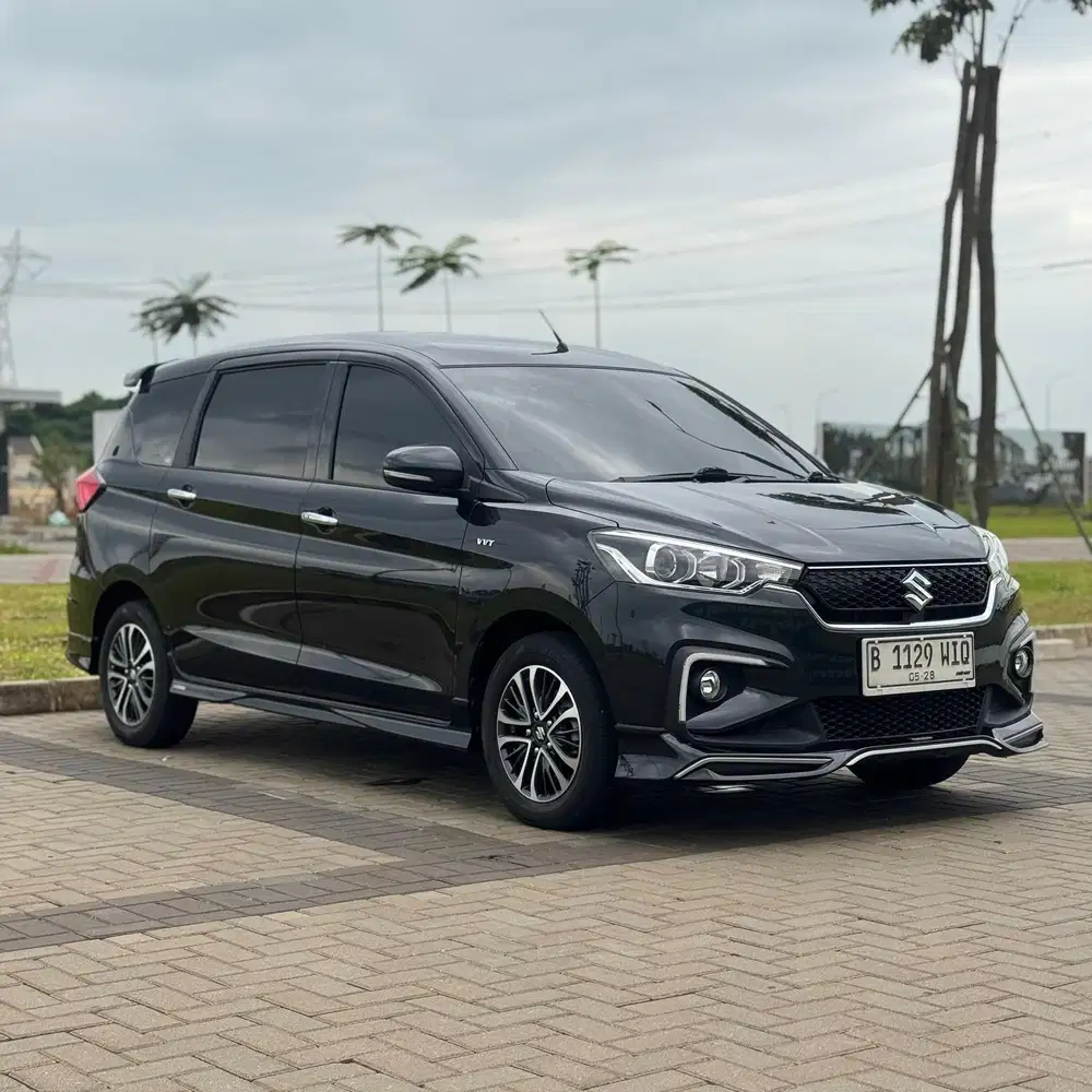 Suzuki Ertiga Sport Hybrid Matic 2023 Hitam HS SS AT