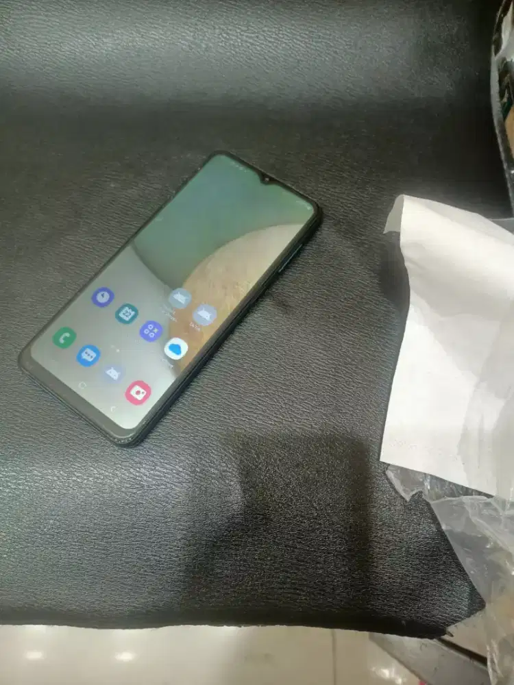 Samsung A12 ram 4 /128 msh original semua nya minus shadow hp aja