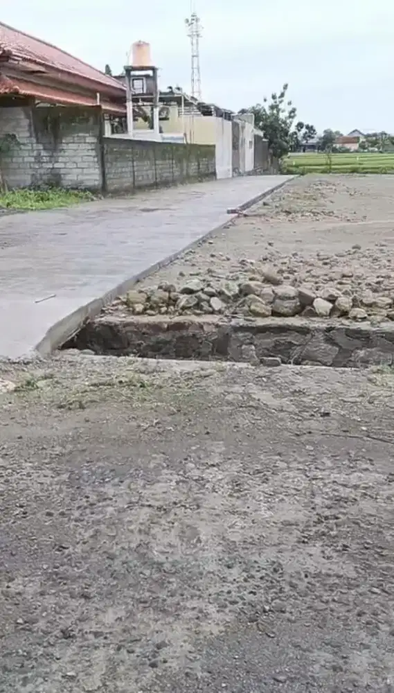 Tanah murah tegalgede karanganyar belakang kelurahan