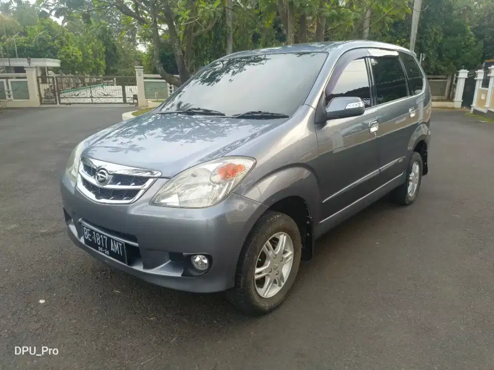 Xenia Xi Deluxe 1.3 Manual, Mulus