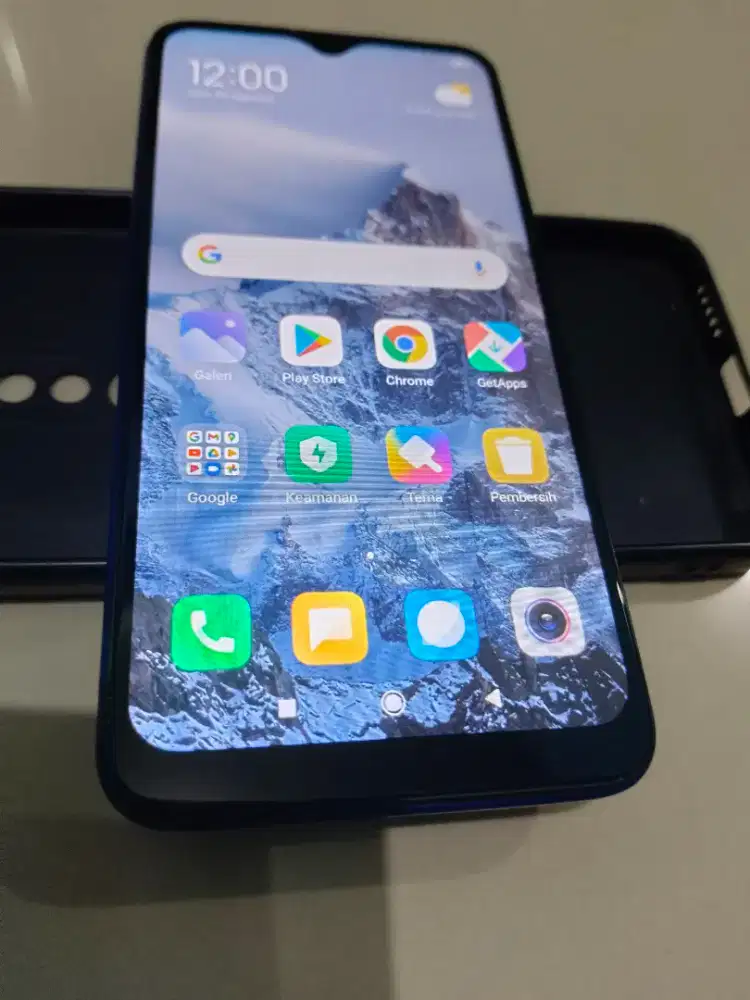 Xiaomi Redmi8  4/64 Mullus Resmi Normal