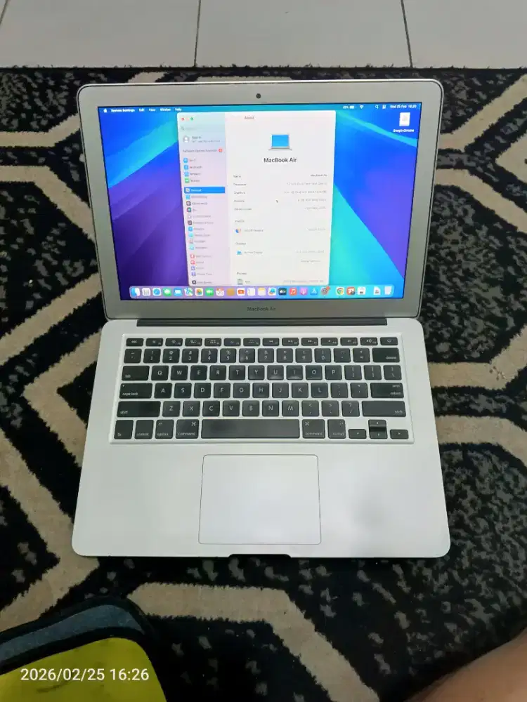 Macbook air 13inch 2014