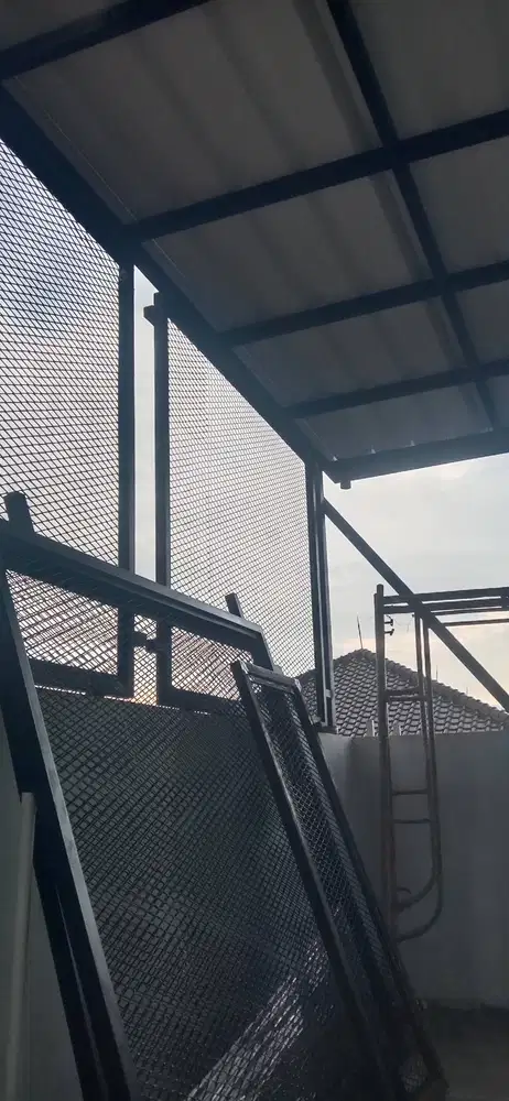 Jasa Pembuatan Pagar, Kanopi, Rak Besi Minimalis dan kusen aluminum