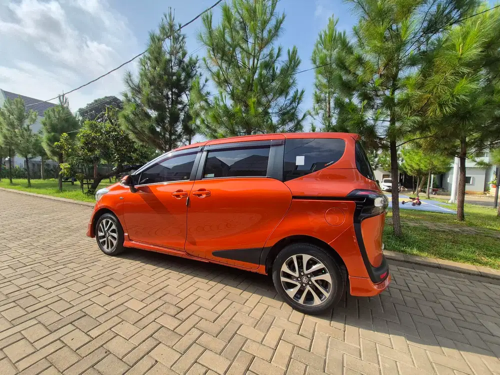 Toyota Sienta 2016 Bensin