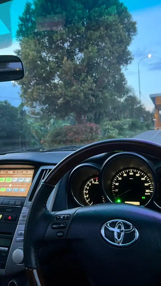 Harrier 3.0 2004 GBook