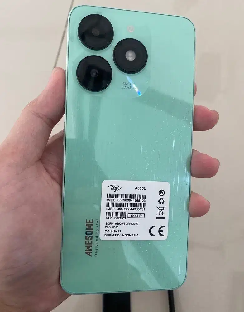 Dijual hp second merk itel. Jarang dipakai