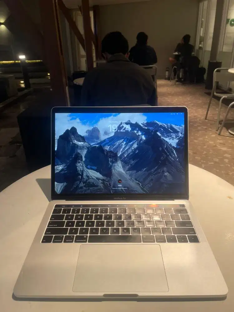 Macbook pro 2019 8/512
