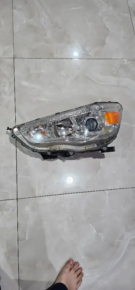 DIJUAL HEADLAMP DAN STOPLAMP OUTLANDER SPORT 2015
