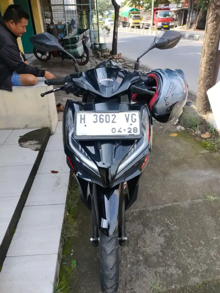 Kondisi barang  sangat terawat