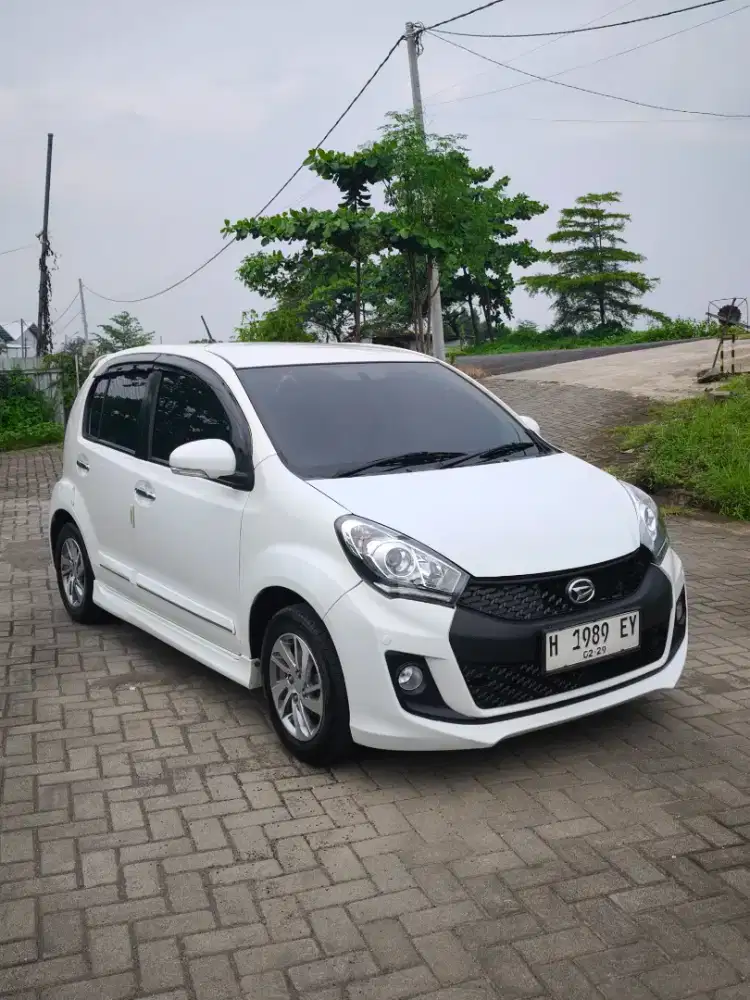 Sirion RS Sporty at matic 2015 KM low!!