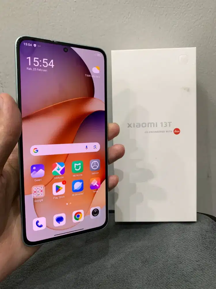 Xiaomi 13T 5G 12/256 Mulus Seperti Baru, Fullset Ori, Nominus
