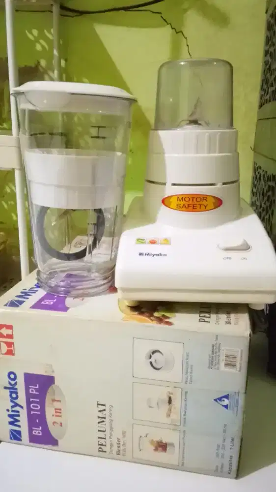 Di jual miyako blender 2 in 1