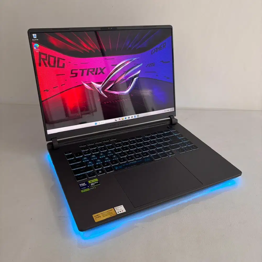 Asus ROG Strix G16 RTX 5060 8GB