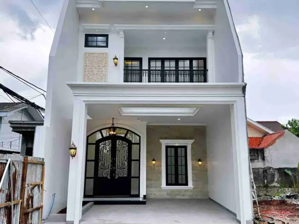 Rumah Mewah Dalam Townhouse di Tanah Baru Beji Depok