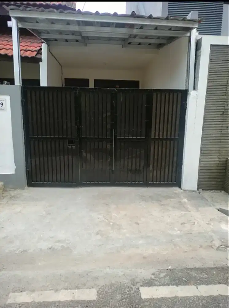 Disewakan rumah di cempaka baru, jakpus
