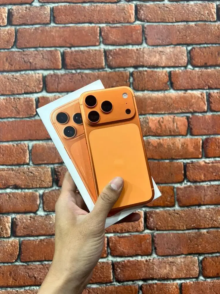 iphone 17 pro 256 cosmic oren