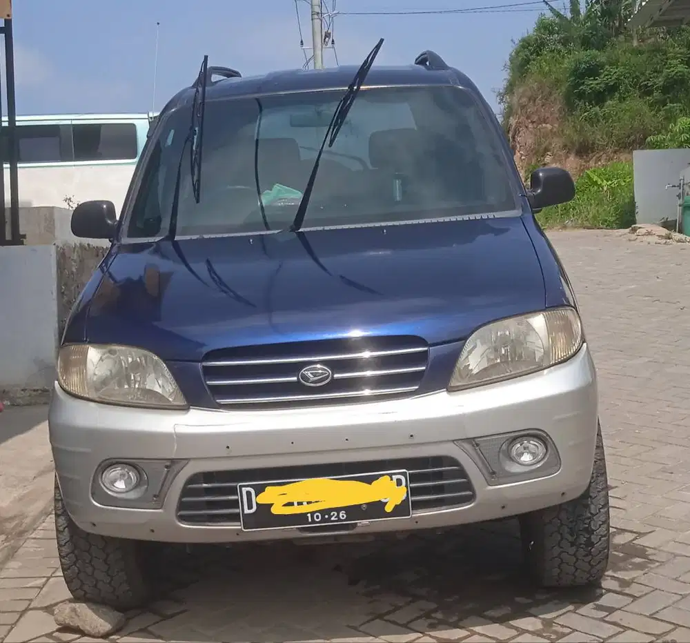 Daihatsu Taruna FI CSX 2000