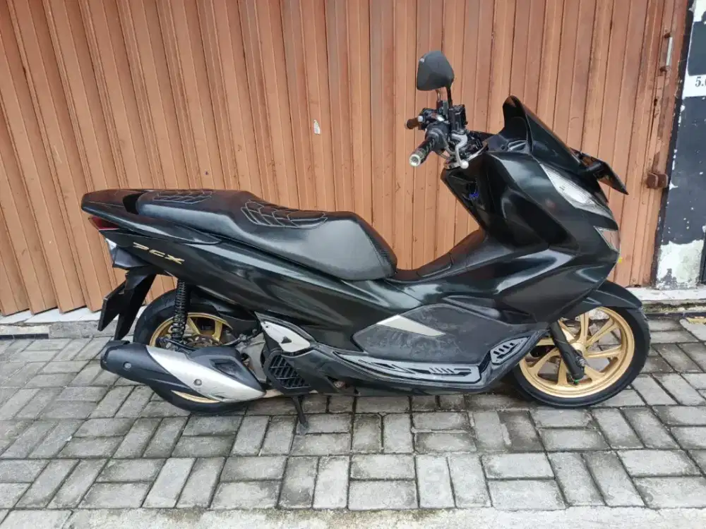 UD ENY MOTOR - Honda PCX 150 CBS thn 2020 buruan