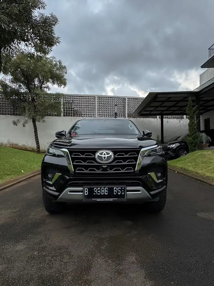 Fortuner 4x4 TETRADRIVE 2.4 A/T, ISTIMEWA