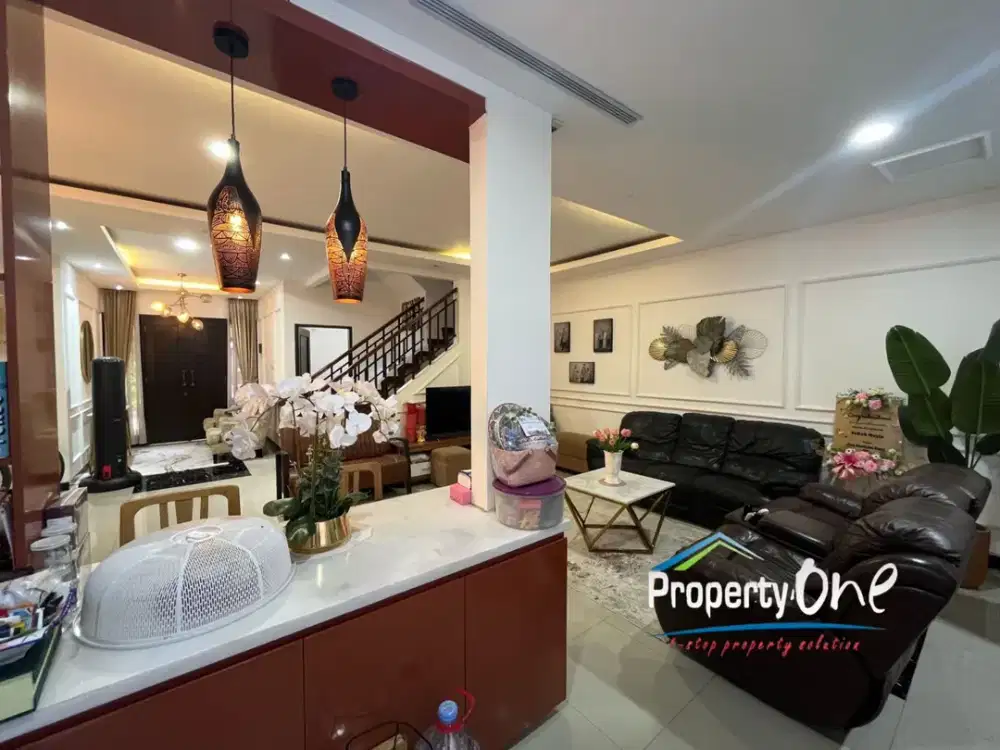 Jual Rumah 2 Lantai Lokasi Strategis Di Sevilla BSD Dekat Akses Tol BSD