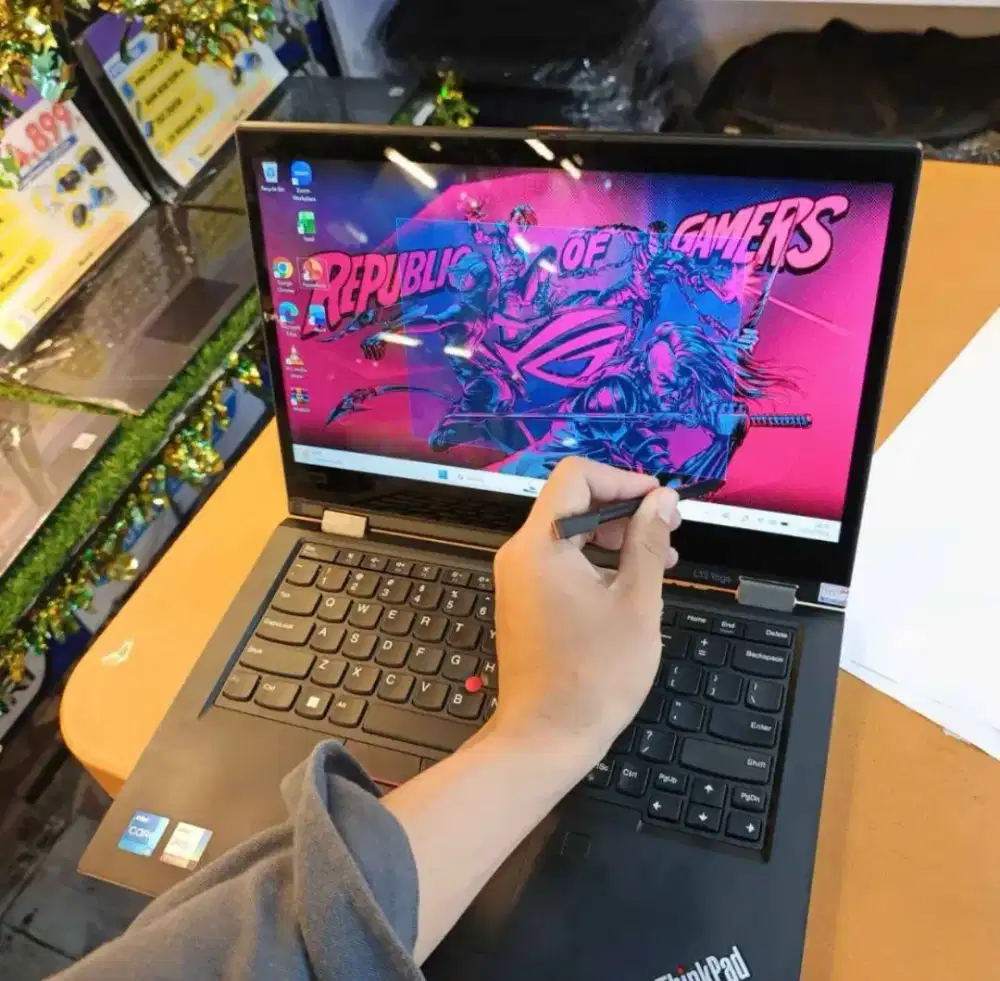 LAPTOP SLIM ELEGAN LENOVO YOGA L13